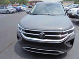 Used 2023 Volkswagen Taos SEL image 3
