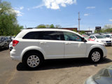 Used 2018 Dodge Journey SE image 4