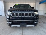 Used 2023 Jeep Wagoneer Series II image 2