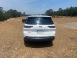 Used 2024 Jeep Grand Cherokee L Laredo image 3