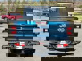 New 2025 Jeep Gladiator Rubicon w/ Technology Group image 5