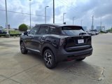 New 2025 Nissan Kicks SV image 3