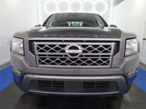 Used 2024 Nissan Frontier SV image 3