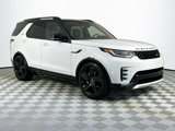 Used 2025 Land Rover Discovery Dynamic SE image 3