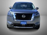 New 2025 Nissan Pathfinder SL w/ SL Premium Package image 2