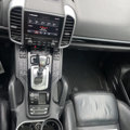 Used 2017 Porsche Cayenne Platinum Edition image 4