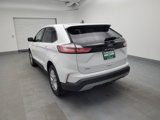 Used 2023 Ford Edge SEL image 5