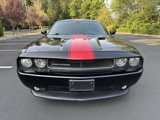 Used 2014 Dodge Challenger SXT image 2