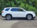 New 2025 Honda Pilot Touring image 2