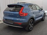 Used 2024 Volvo XC40 B5 Core image 2