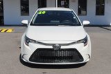 Used 2020 Toyota Corolla LE image 2