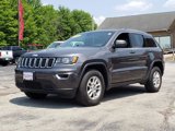 Used 2020 Jeep Grand Cherokee Laredo image 3