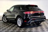 Certified 2025 Porsche Macan image 3
