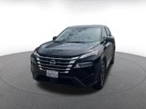Used 2024 Nissan Rogue SV image 5
