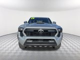 Used 2024 Toyota Tacoma TRD Sport image 2