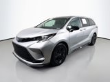 Certified 2025 Toyota Sienna XSE image 3