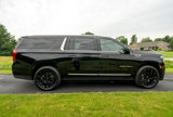 Used 2023 GMC Yukon XL Denali image 2