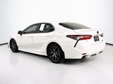 Used 2024 Toyota Camry SE image 5