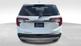 Used 2023 GMC Acadia SLE image 5
