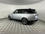Used 2023 Land Rover Range Rover SE image 3