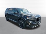 New 2025 Honda Pilot EX-L image 3