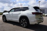 Certified 2025 Volkswagen Atlas SEL Premium R-Line image 5