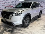 Used 2024 Nissan Pathfinder S image 2