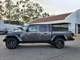 New 2025 Jeep Gladiator Willys image 2