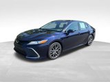 Used 2021 Toyota Camry XLE image 1
