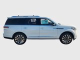 New 2024 Lincoln Navigator Reserve image 4