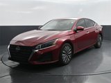 Used 2023 Nissan Altima 2.5 SV image 3