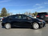 Used 2022 Toyota Prius LE image 5
