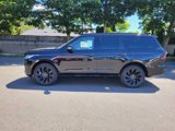 New 2025 Lincoln Navigator Reserve image 2