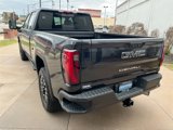 Used 2025 GMC Sierra 2500 Denali Ultimate image 5