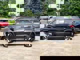 Used 2024 Volkswagen Atlas SE image 3