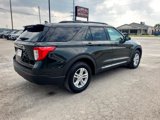 Used 2022 Ford Explorer XLT image 5