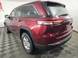 Certified 2024 Jeep Grand Cherokee Laredo w/ Luxury Tech Group I image 5