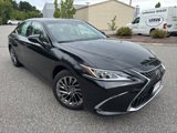 New 2025 Lexus ES 300h w/ Luxury Package image 3