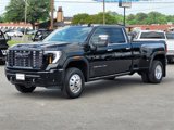 New 2025 GMC Sierra 3500 Denali Ultimate image 3