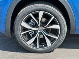 New 2025 Volkswagen Atlas Cross Sport SEL Premium R-Line image 5