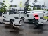 Used 2024 Nissan Titan SV w/ SV Convenience Package image 6