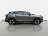 Certified 2025 Volkswagen Atlas Cross Sport SE image 2