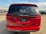 New 2025 Chrysler Pacifica Select image 6