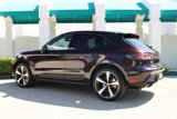 Certified 2024 Porsche Macan image 3