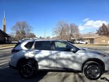 Used 2025 Nissan Rogue SV image 2