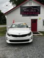Used 2018 Kia Optima LX w/ 17" Alloy Wheels Package image 2