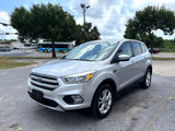 Used 2017 Ford Escape SE image 3