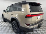 New 2025 Lexus GX 550 image 4