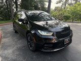 Used 2021 Chrysler Pacifica Limited w/ Uconnect Theater Family Group image 3