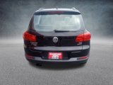 Used 2017 Volkswagen Tiguan S image 5